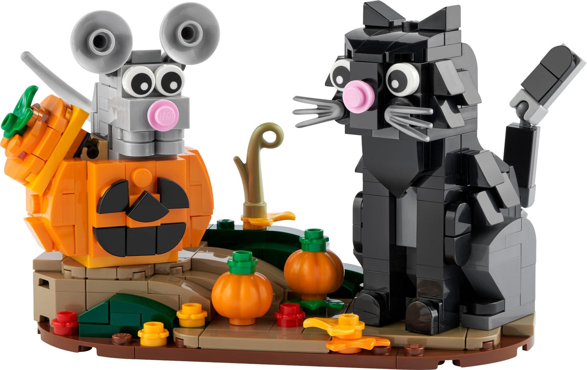 LEGO® Cat and Mouse on Halloween