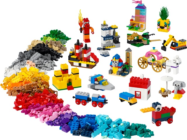 LEGO® Classic Sets - 90 years of fun